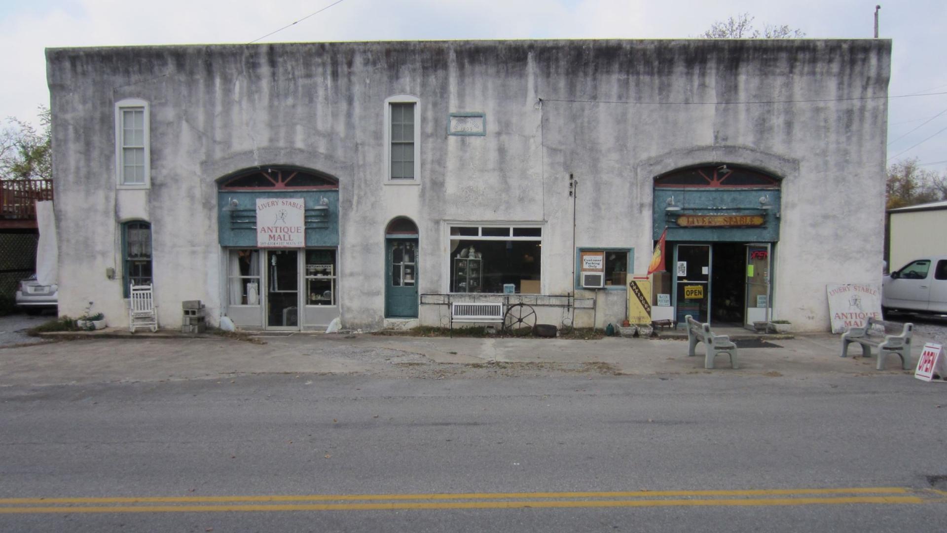 Livery Stable Antique Mall