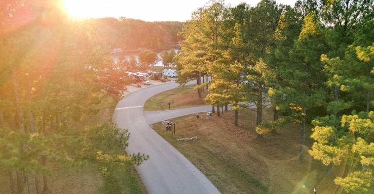 Twin Creeks Marina & Resort - Gallery Image 3