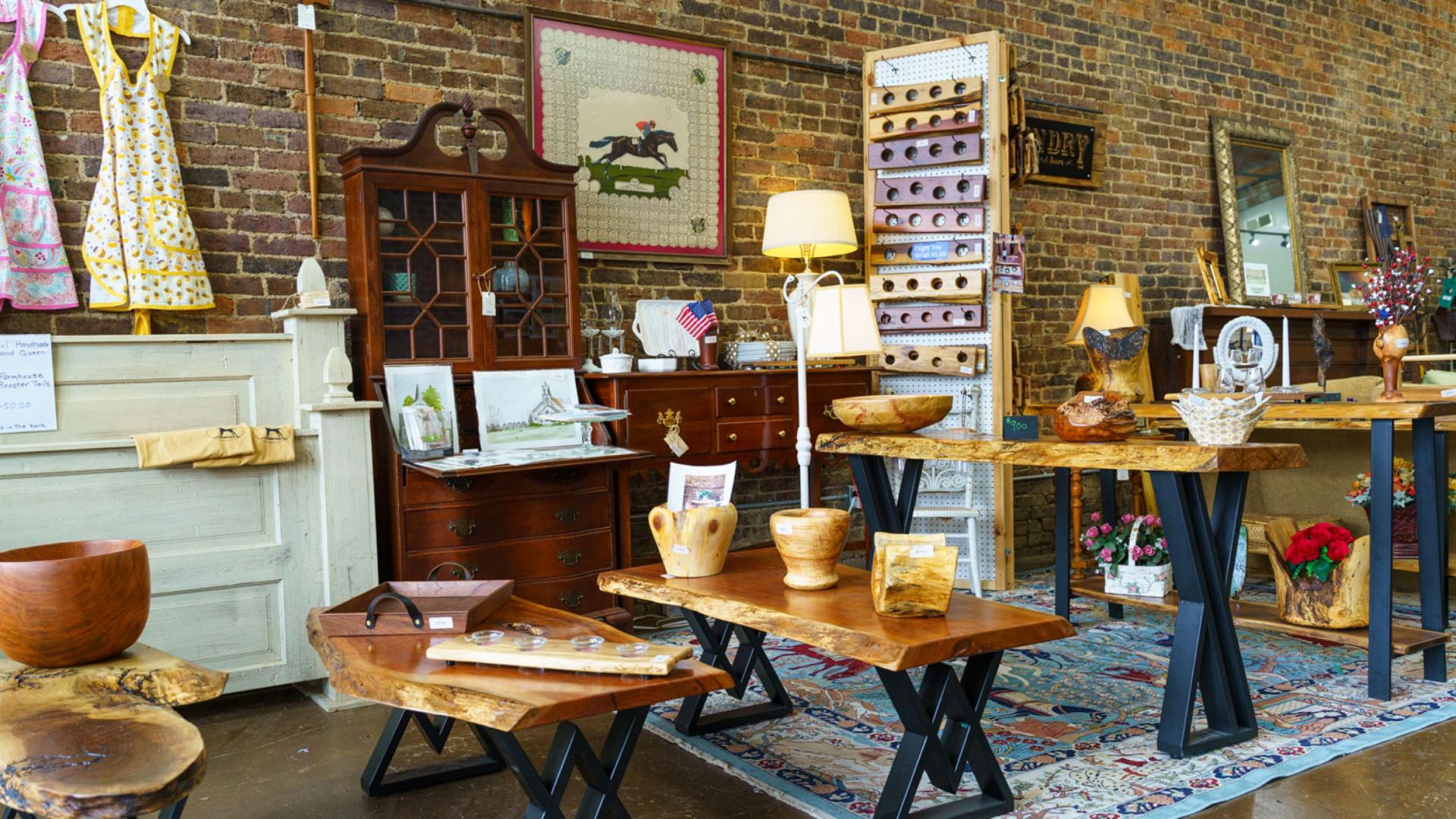 Colt Show Antiques and Hardwoods