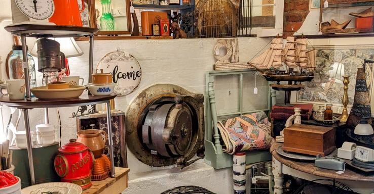 Hilltop Antiques - Gallery Image 2